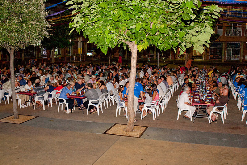 04-08-16-festa-major-caldes-de-malavella-sopar-popular-23