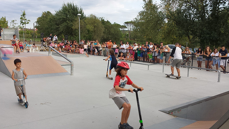 05-08-16-festa-major-baixada-longboard-30