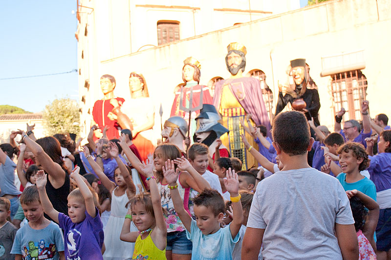 06-08-16-cercavila-colla-gegantera-festa-major-caldes-de-malavella-24