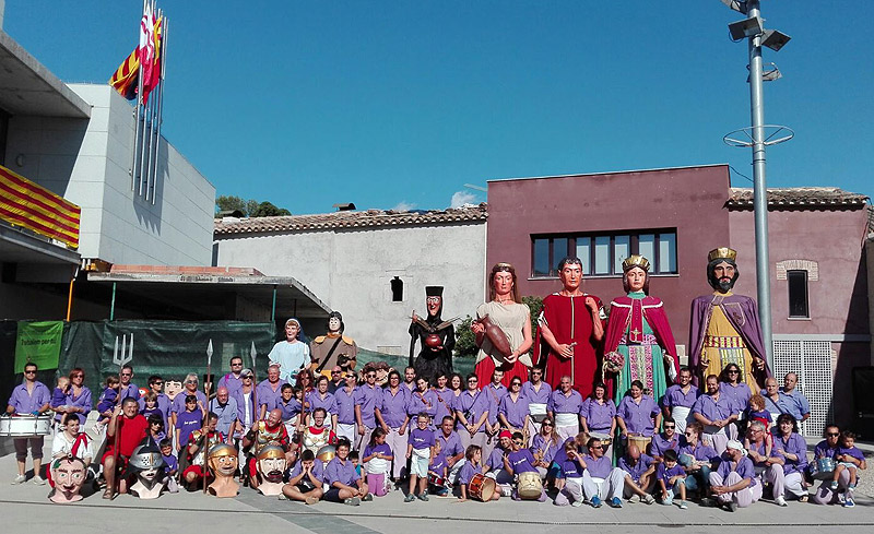 06-08-16-cercavila-colla-gegantera-festa-major-caldes-de-malavella-25