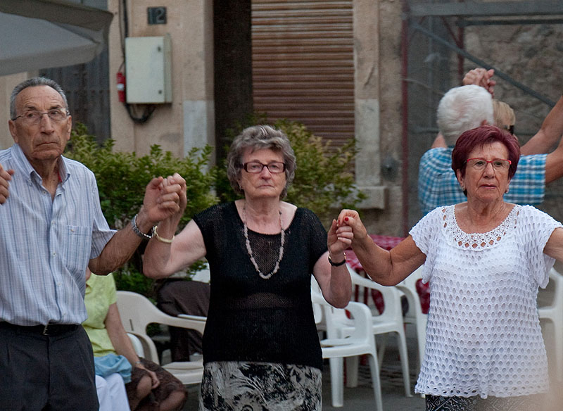 06-08-16-sardanes-festa-major-caldes-de-malavella-15