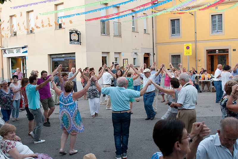 06-08-16-sardanes-festa-major-caldes-de-malavella-5