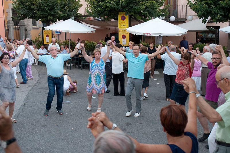 06-08-16-sardanes-festa-major-caldes-de-malavella-6