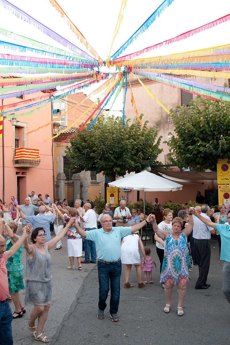 06-08-16-sardanes-festa-major-caldes-de-malavella-7