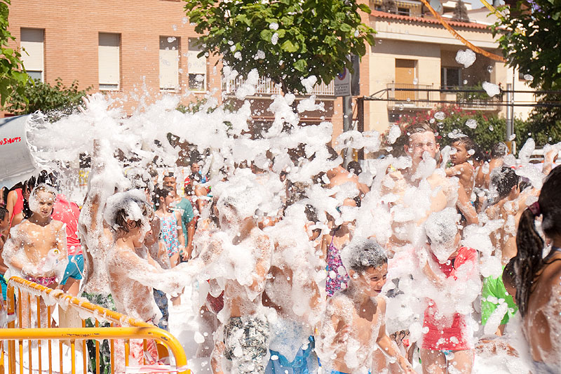 06-08-bati-aigua-festa-de-l1-escuma-festa-major-caldes-de-malavella-11