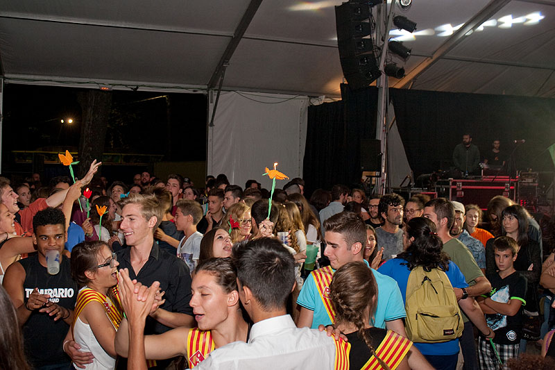 07-08-16-concert-i-eleccio-hereu-i-pubilla-festa-major-caldes-de-malavella-18