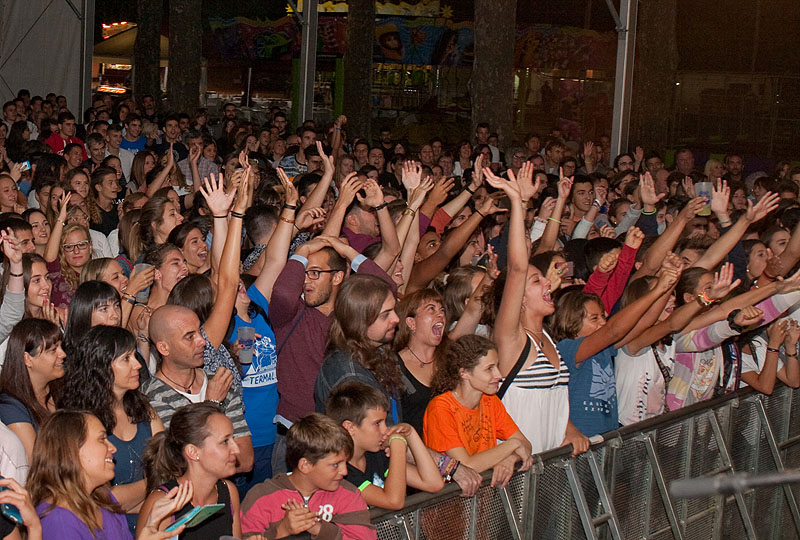 07-08-16-concert-i-eleccio-hereu-i-pubilla-festa-major-caldes-de-malavella-4