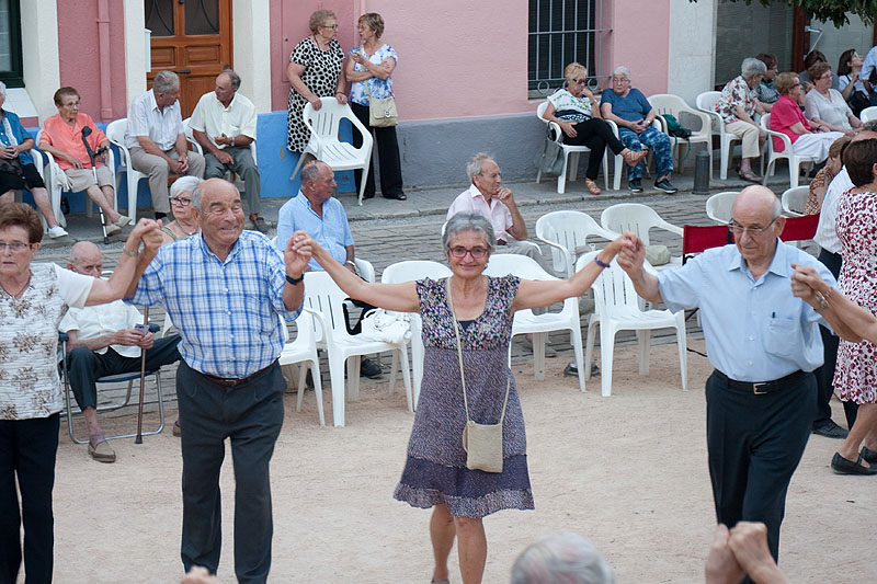 07-08-16-sardanes-diumenge-festa-major-caldes-de-malavella-16