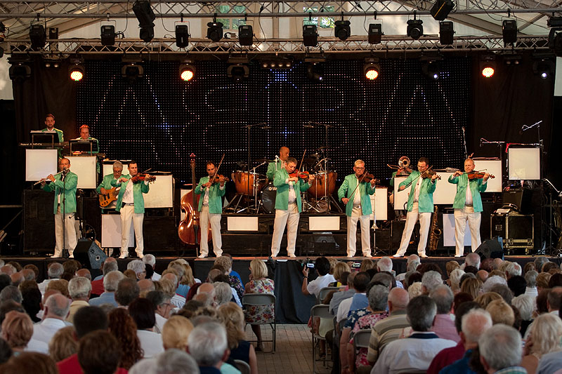 08-08-16-concert-i-ball-maravella-festa-major-caldes-de-malavella-9