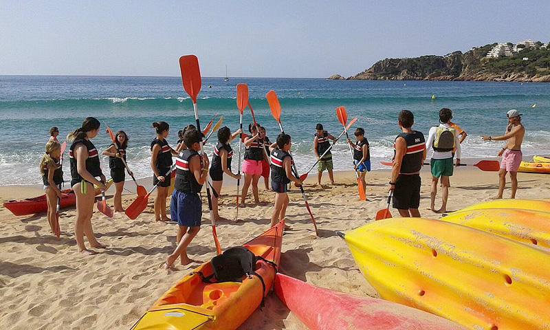 Casal-estiu-2015-sortida-amb-caiac-1