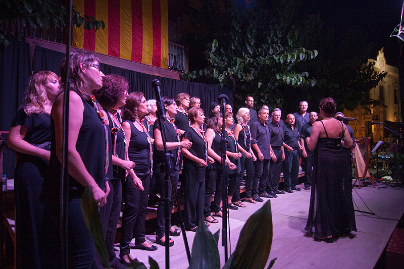 concert-coral-cantaires-festa-major-caldes-de-malavella-2015-7