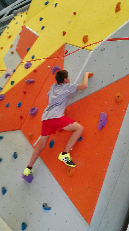 rocodrom-casal-estiu-caldes-de-maalvella-1