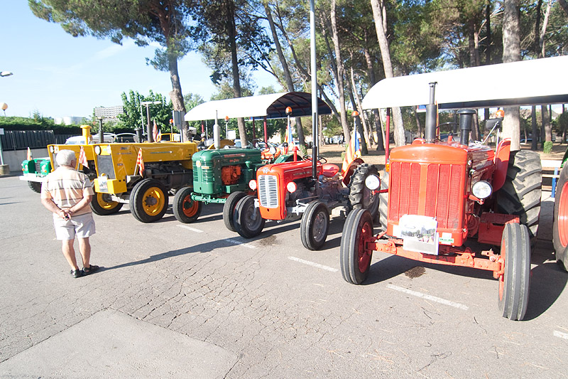 trobada-de-tractors-antics-festa-major-caldes-de-malavella-2015-11