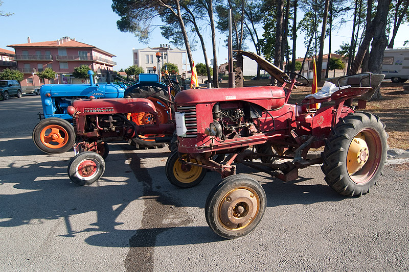 trobada-de-tractors-antics-festa-major-caldes-de-malavella-2015-3