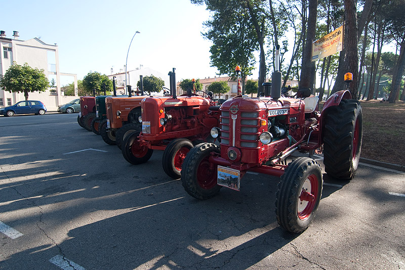 trobada-de-tractors-antics-festa-major-caldes-de-malavella-2015-7